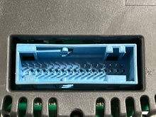 Load image into Gallery viewer, Speedometer Cluster Volkswagen Beetle 2012 - NW162085