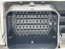 Load image into Gallery viewer, Air Bag Computer Land Rover LR2 2008 08 2009 09 2010 10 2011 11 - NW36991