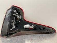 Load image into Gallery viewer, TAIL LIGHT LAMP ASSEMBLY Volvo C30 07 08 09 10 11 12 13 Right - NW182673