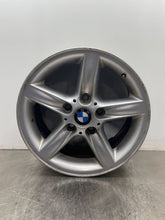 Load image into Gallery viewer, Wheel BMW 323i 328i 320i 325i 330i 1999 99 2000 00 2001 01 2002 02 03 04 05 06 - NW406207