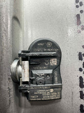 Load image into Gallery viewer, WHEEL RIM C70 S60 V70 XC60 XC70 11-15 18x7-1/2 ALLOY - NW406573