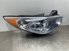 Load image into Gallery viewer, HEADLIGHT LAMP ASSEMBLY Sonata Sonata Hybrid 11 12 13 14 15 Right - NW398949