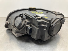 Load image into Gallery viewer, HEADLIGHT LAMP ASSEMBLY Audi A4 S4 05 06 07 08 09 Right - NW398908