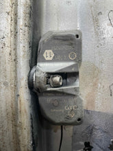 Load image into Gallery viewer, WHEEL RIM Audi A4 07 08 09 10 18x8 ALLOY - NW406168