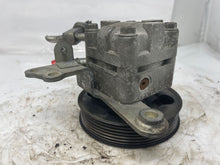 Load image into Gallery viewer, Power Steering Pump Chrysler 300 2007 - NW162629