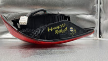 Load image into Gallery viewer, TAIL LIGHT LAMP ASSEMBLY Camry 2002 02 2003 03 2004 04 Right - NW182274