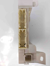 Load image into Gallery viewer, Fuse Box Toyota Prius 2016 - NW65940