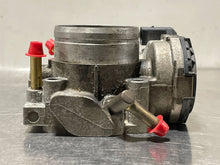 Load image into Gallery viewer, THROTTLE BODY Beetle Golf Jetta 1998 98 1999 99 00 01 - NW404655