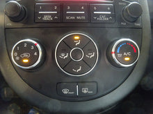 Load image into Gallery viewer, TEMPERATURE CONTROLS Kia Soul 2012 12 2013 13 - NW100602