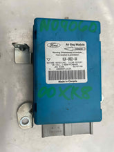 Load image into Gallery viewer, Computer Jaguar XK8 2000 - NW33289