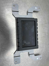 Load image into Gallery viewer, Info-Gps Screen FORD F150 PICKUP 2015 - NW399106