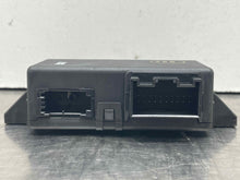 Load image into Gallery viewer, BODY CONTROL MODULE COMPUTER Audi Q5 09 10 11 12 - NW393437