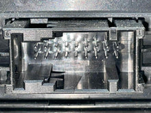 Load image into Gallery viewer, BODY CONTROL MODULE BCM COMPUTER 528i 535i 535i Gt 550i 550i Gt 09-17 - NW393481