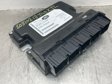 Load image into Gallery viewer, BODY CONTROL MODULE BCM COMPUTER Vanden Pl XJ XJL 2013 13 - NW393613