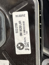 Load image into Gallery viewer, RADIATOR FAN ASSEMBLY BMW 528i 12 13 14 15 16 - NW395520