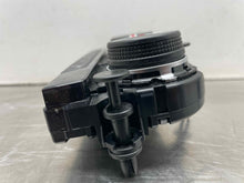 Load image into Gallery viewer, Temperature Controls Volkswagen Golf 2019 - NW398864