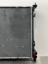 Load image into Gallery viewer, RADIATOR Gl350 Gl450 Gl550 GL63 AMG ML350 ML450 ML550 ML63 12-15 - NW401522