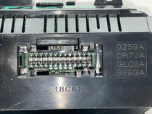 Load image into Gallery viewer, Temperature Controls Ford Escape 2018 - NW398705