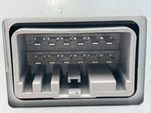 Load image into Gallery viewer, Inverter Ford Fusion 2016 - NW50293