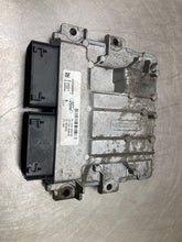 Load image into Gallery viewer, ECU ECM COMPUTER Ford Escape 2017 17 2018 18 2019 19 - NW395330