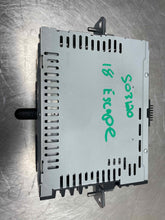 Load image into Gallery viewer, RADIO Ford Escape 2015 15 2016 16 AM FM CD MP3 - NW401739
