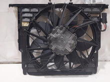 Load image into Gallery viewer, RADIATOR FAN ASSEMBLY 550i 550i Gt 650i 750 HYBRID 750i 750il 09-15 - NW63784