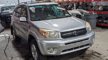 Load image into Gallery viewer, TRANSFER CASE RAV 4 RAV4 2001 01 02 03 04 05 Auto - NW404576