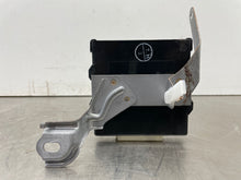 Load image into Gallery viewer, TRANSFER CASE CONTROL MODULE COMPUTER Lexus IS250 06 07 08 - NW393643