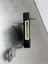 Load image into Gallery viewer, TRANSFER CASE CONTROL MODULE COMPUTER Lexus IS250 06 07 08 - NW393643