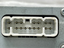Load image into Gallery viewer, AMPLIFIER Solara 2000 00 2001 01 2002 02 2003 03 - NW402072