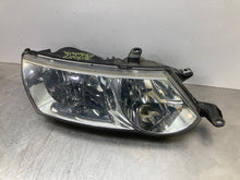 Load image into Gallery viewer, HEADLIGHT LAMP ASSEMBLY Toyota Solara 2002 02 2003 03 Right - NW399022