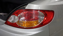 Load image into Gallery viewer, TAIL LIGHT LAMP ASSEMBLY Toyota Solara 2002 02 2003 03 Right - NW404969
