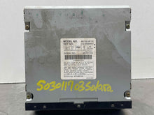 Load image into Gallery viewer, Radio Sequoia Sienna Camry 1999 99 2000 00 01 02 - NW516414