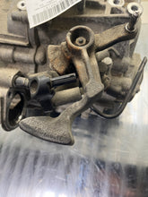 Load image into Gallery viewer, MANUAL TRANSMISSION Volkswagen Tiguan 09 10 11 12 13 14 - NW405166