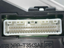 Load image into Gallery viewer, Speedometer Cluster Nissan Rogue 2017 - NW403765
