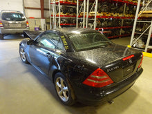 Load image into Gallery viewer, CARRIER ASSEMBLY 230 SLK SLK230 SLK32 SLK320 01 02 03 - NW47310