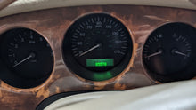 Load image into Gallery viewer, SPEEDOMETER CLUSTER Jaguar XJ8 XK8 2000 00 - NW403786