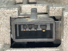 Load image into Gallery viewer, Alternator Chevrolet Corvette 1990 - NW391845