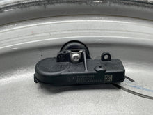 Load image into Gallery viewer, WHEEL RIM Enclave 2013-2017 19x7-1/2 19x7-1/2, 6 lug, 132mm - NW406034