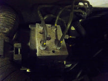 Load image into Gallery viewer, ABS PUMP Infiniti Q45 2002 02 - NW1310