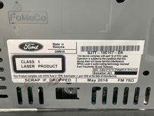 Load image into Gallery viewer, Radio Lincoln MKC 2017 - NW401784