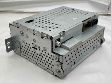 Load image into Gallery viewer, RADIO RECEIVER Land Rover LR2 2008 08 2009 09 2010 10 2011 11 2012 12 - NW139351