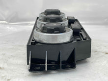 Load image into Gallery viewer, FRONT TEMPERATURE CONTROLS Land Rover LR2 2008 08 2009 09 - NW539960