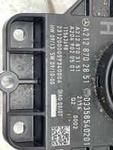 Load image into Gallery viewer, RADIO CONTROLS Mercedes-Benz E350 E550 E63 2012 12 - NW401990