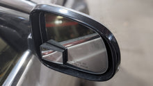 Load image into Gallery viewer, SIDE VIEW DOOR MIRROR 2017 17 Right - NW394848