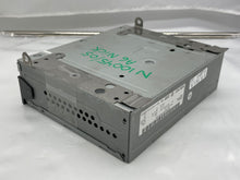 Load image into Gallery viewer, Radio Audi A6 2005 05 - NW136054