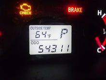 Load image into Gallery viewer, Speedometer Cluster Toyota Matrix 2010 - NW162021