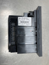 Load image into Gallery viewer, FRONT TEMPERATURE CONTROLS Porsche Cayenne 03 04 05 06 - NW398839