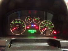 Load image into Gallery viewer, Speedometer Cluster Ford Fusion 2006 - NW158910