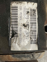 Load image into Gallery viewer, CARRIER ASSEMBLY Range Rover 2003 03 2004 04 2005 05 Front - NW47389